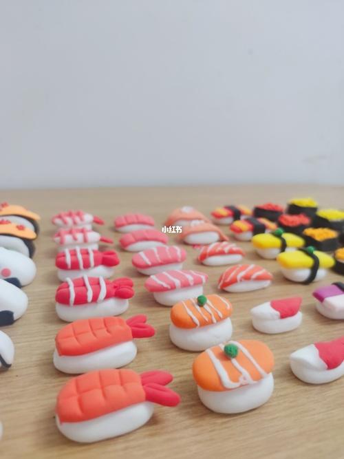 猫宁,早餐吃寿司吗?_寿司_早餐_彩泥_美食_美食展示