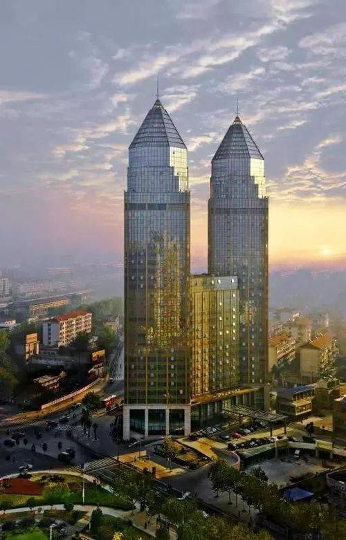 △东方世贸双塔