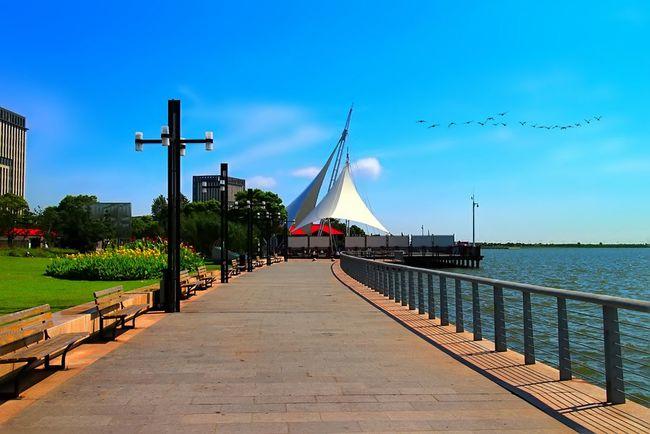 上海南汇滴水湖游记