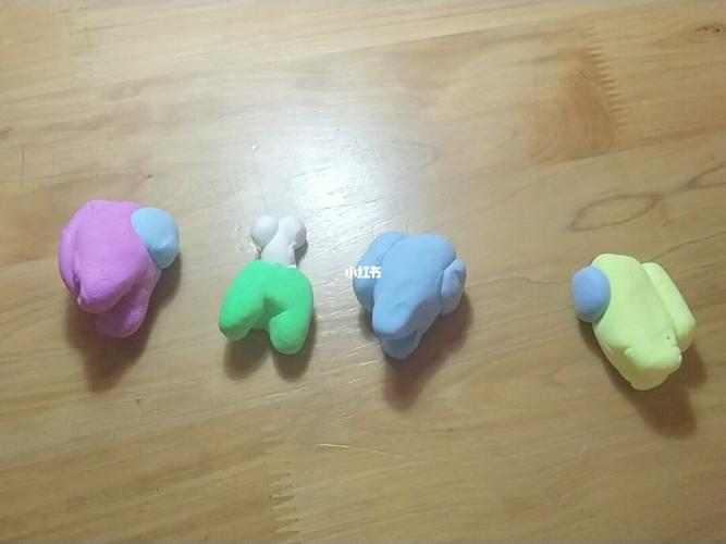 我用彩泥做的太空人_彩泥_在我们之间_兴趣爱好_手工