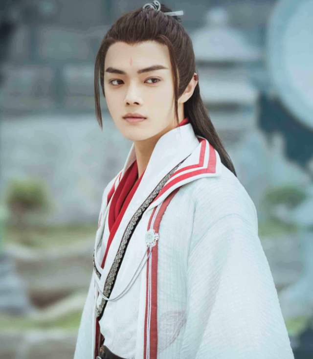 公认古装最好看的男星:胡歌肖战上榜,第一是很多少女
