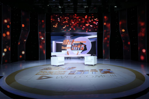 筑梦扶贫 "超级访谈"讲述新时代中国故事