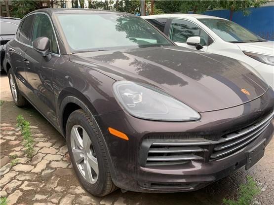 20款保时捷卡宴3.0t桃红木外观时尚动感