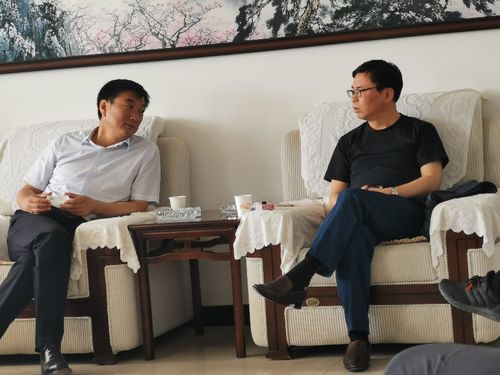 新疆阿克苏市市委书记马国强接待张海良博士团队并举行产业对接交流
