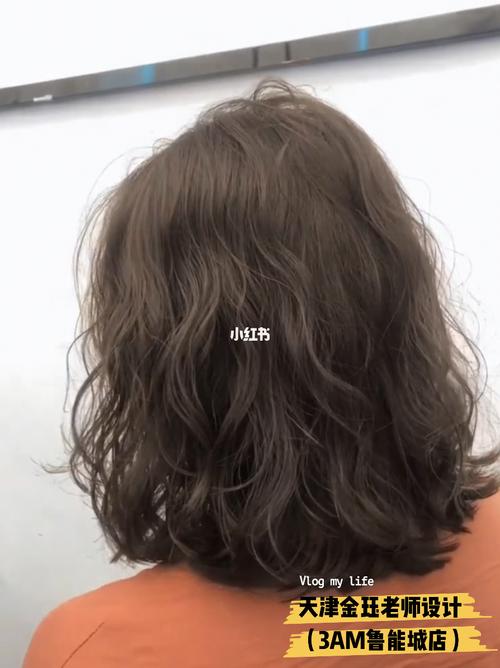 发量少一定要试试这款蛋蛋卷烫发发型～_烫发_短发_发型_蛋卷头_卷发