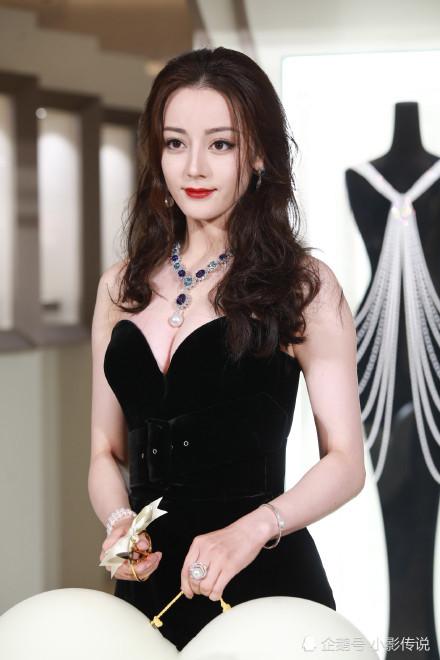 离开十级美颜的迪丽热巴,这才是真实的中国女明星