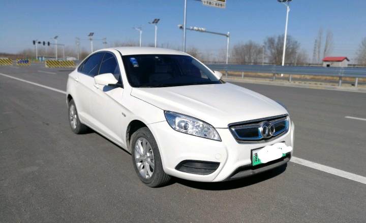 北汽新能源 eu 2017款 eu系列 eu260 乐途plus版