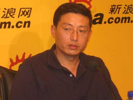 新浪邀请了海军史专家方堃,李亚强作客新浪,与网友面对面交流.