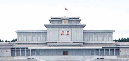 黑龙江省高速公路档案馆"撞衫"朝鲜平壤太阳宫