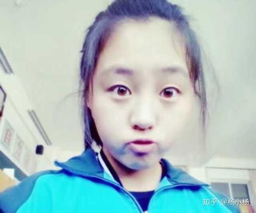 女孩子究竟是怎么由丑变美的?