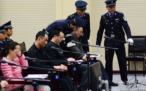 公诉人认为,孙某某的证言并非孤证,他的证言和案件实施者缪军,孙华君