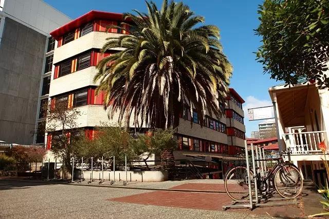 奥克兰大学的校园生活