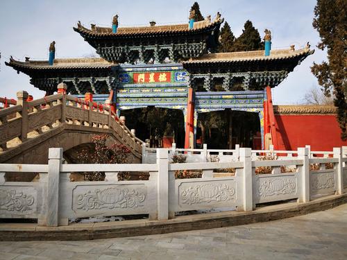 武威文庙是全国三大孔庙之一,是西北第一大孔庙,是武威重要的旅游景点