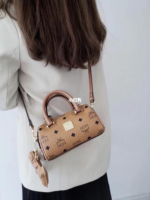 八折 八折 mcm波士顿包_波士顿包_枕头_mcm怎么样_百搭_夏天去哪玩