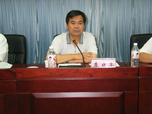 前腐后继