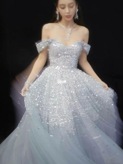 angelababy高定小公主_angelababy_杨颖_宝藏女孩angelababy杨颖_娱乐