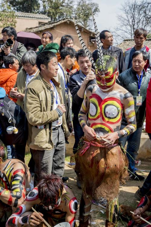 云南行之弥勒红万村祭火节一松毛长街宴
