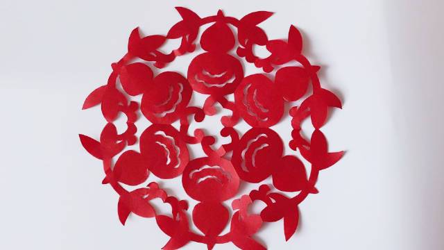 「新年剪纸diy」"葫芦窗花"的制作方法!