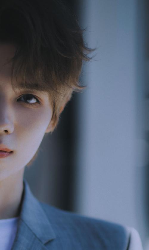 哪张好看?罗一舟