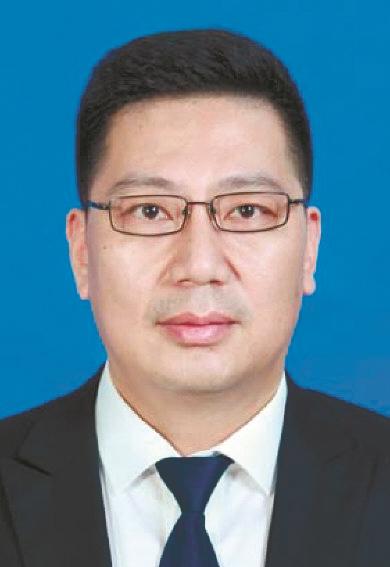 刘洪同志简历