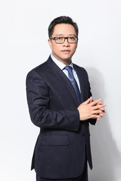 董梁