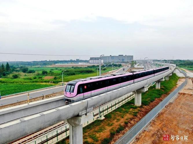 汤山温泉康养小镇, 紧邻地铁s6号线(在建)泉都大街站,预计2021年将