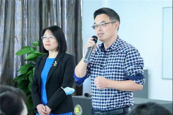 重磅知名作家尹建莉寄语朝阳凯文成就最美教育
