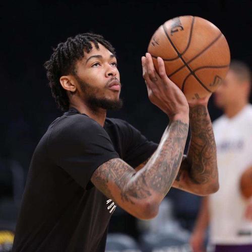 如果英格拉姆被放弃的话,能换回什么?恐怕湖人管理层要失望了