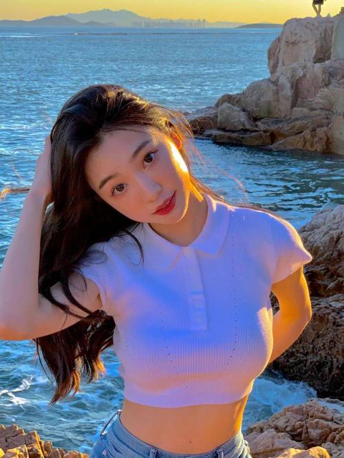 听说这个超会拍的女人,全网都在 pick !_易梦玲