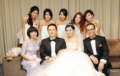 selina丁子峻 明星光棍节前脱光