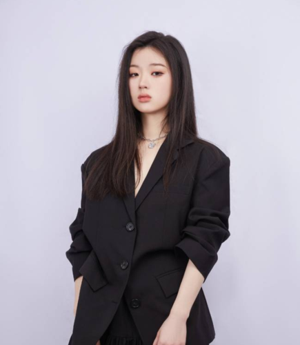 华语女歌手热度榜:邓紫棋被黄霄云反超,而单依纯爆冷落选