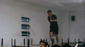 《监狱风云》三十年:这里是香港的地狱,周润发,梁朝伟都呆过!