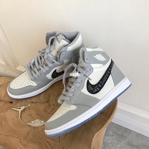 aj白灰_airjordan_迪奥怎么样_空中飞人怎么样_美味星