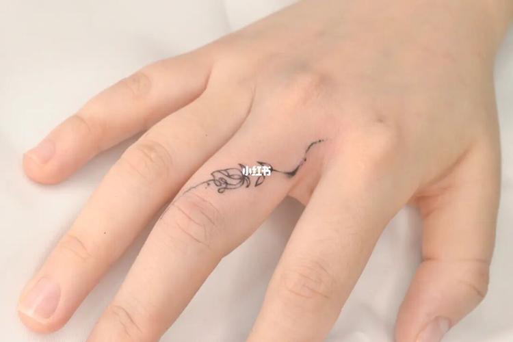 重庆纹身·单针纹身·遮盖手指间的玫瑰08_纹身_冷山刺青·lengshan