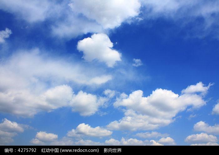 蓝色的天空