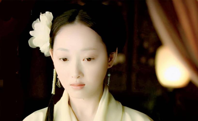 原创新版《红楼梦》四美合照,丫鬟成为大牌明星,林黛玉成为配角