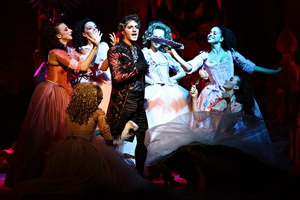 法语经典音乐剧《摇滚莫扎特》