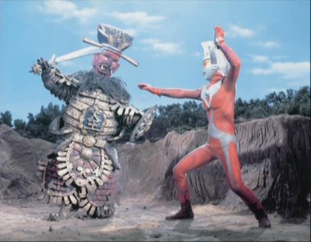 我想知道这是奥特曼里面的什么怪兽(有图),谢谢.