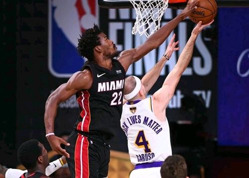 无所不能的吉米劳模巴特勒完美表现率队取胜