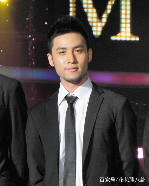 4,池约翰,当看到他和他的名字时,还以为是一个中美混血儿,没想到他