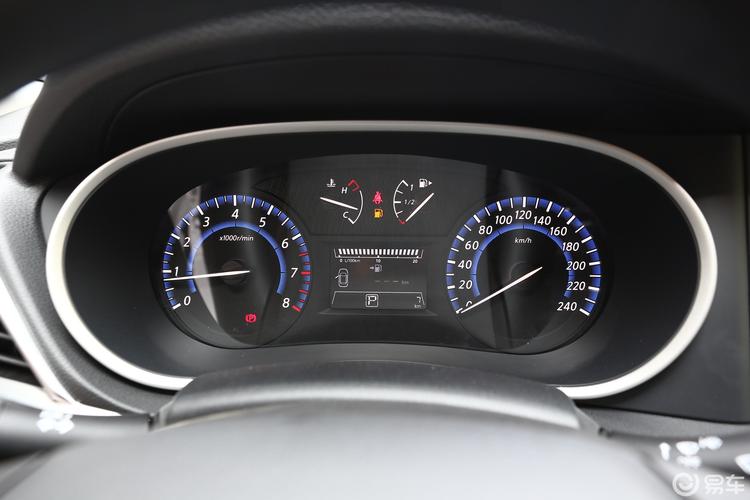 【启辰t902020款2.0l cvt 悦行版仪表盘汽车图片-汽车