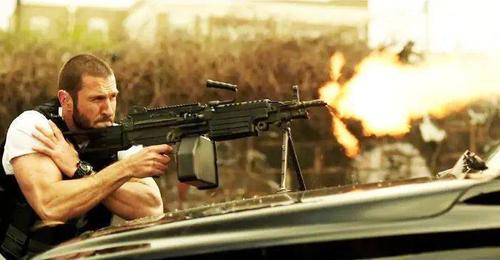 拳拳到肉,枪枪爆血,7部枪战片燃到炸裂!