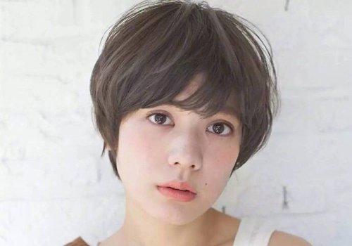 学生发型怎么不能追上潮流校园女孩剪什么短发好看是主要因素