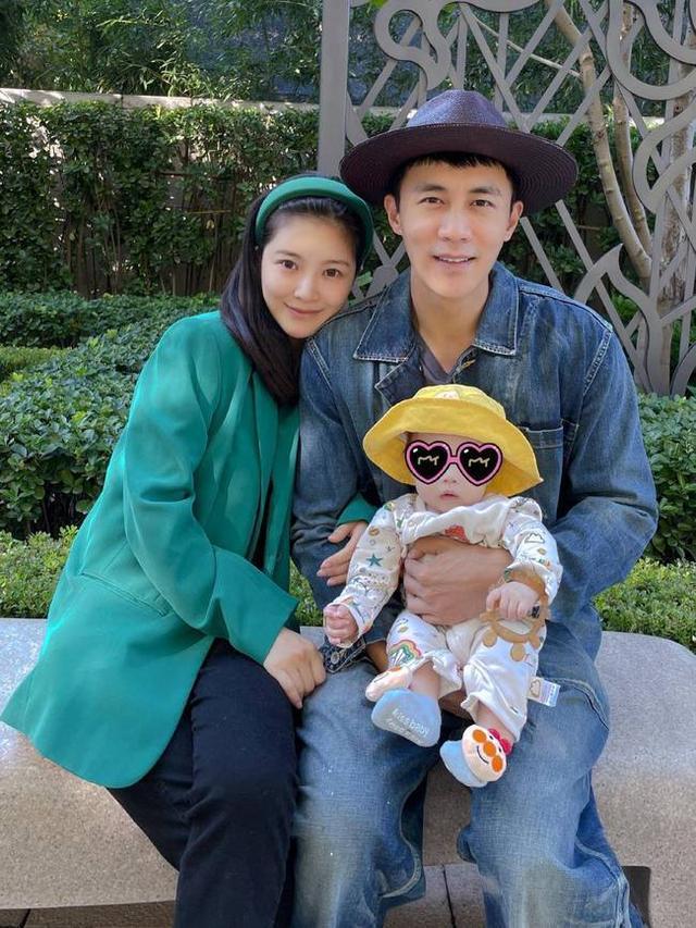 杜淳老婆被曝实际年龄47岁本尊正面回应幽默风趣有人竟然相信