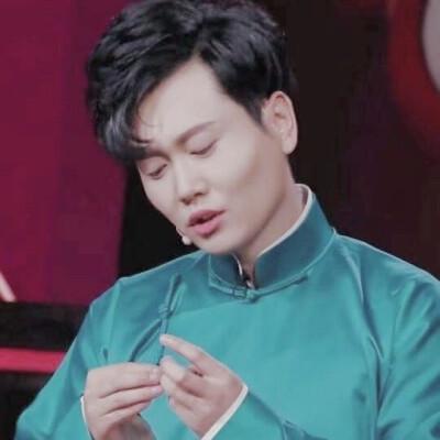 孟鹤堂动漫头像