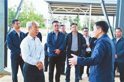 云南网 红河频道 频道头条 正文   9月19日,州委书记姚国华率调研组到