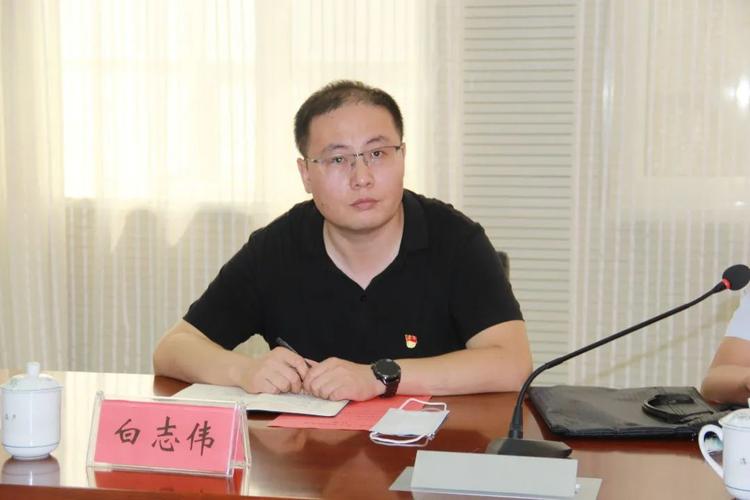 忻州一中召开干部任职大会陈汉明担任党委副书记校长职务