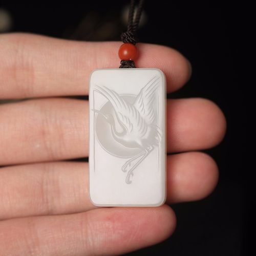 仙鹤献瑞-玉雕界