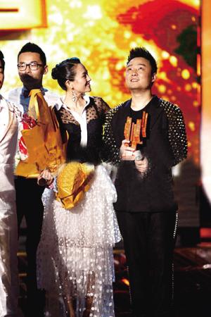 曾一鸣用"谢谢"替章子怡复仇?