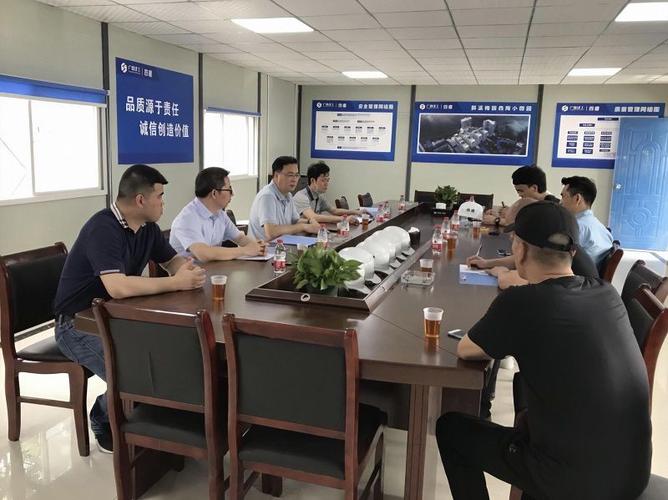 杨俊到直属分公司项目检查指导-广西建工集团第四建筑